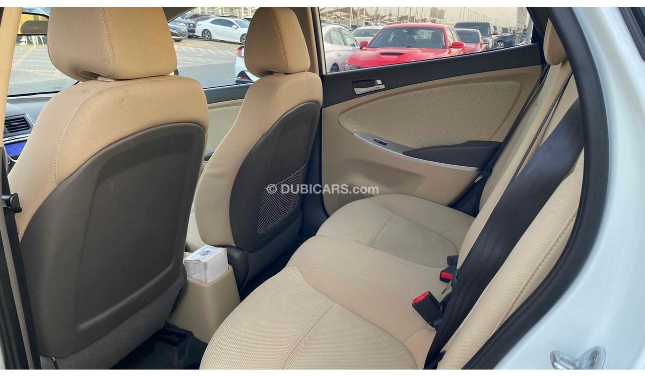 Hyundai Accent GLS, 1.6L V4