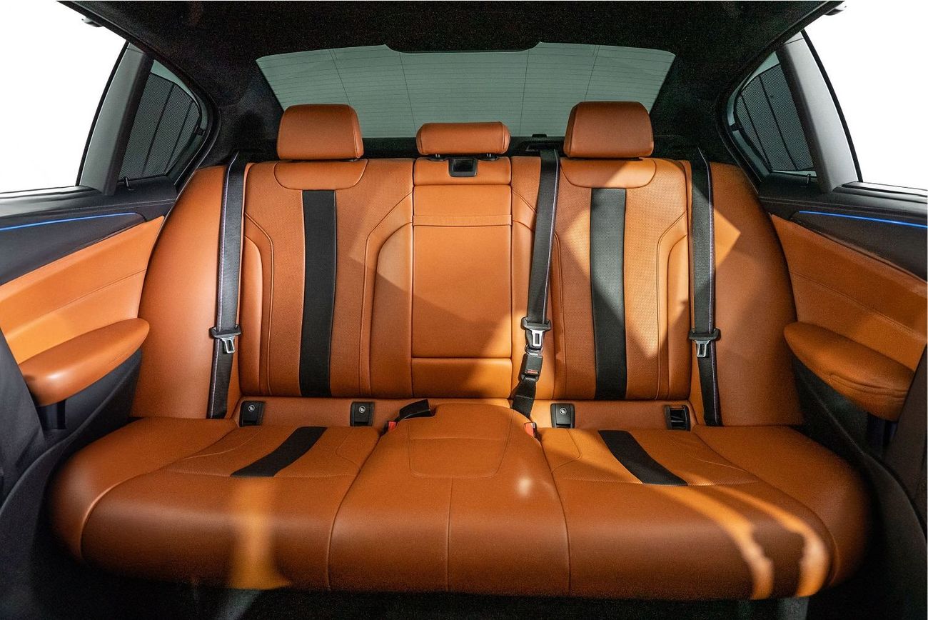 BMW M5 Competition 4.4L (625 HP)