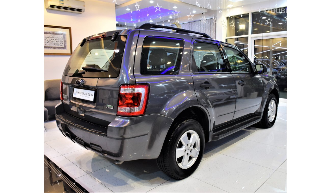 Ford Escape XLT 2012 Model!! in Grey Color! GCC Specs