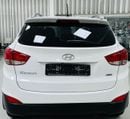 Hyundai Tucson GL GCC .. Perfect Condition .. 4WD .. Panoramic .. Low Mileage