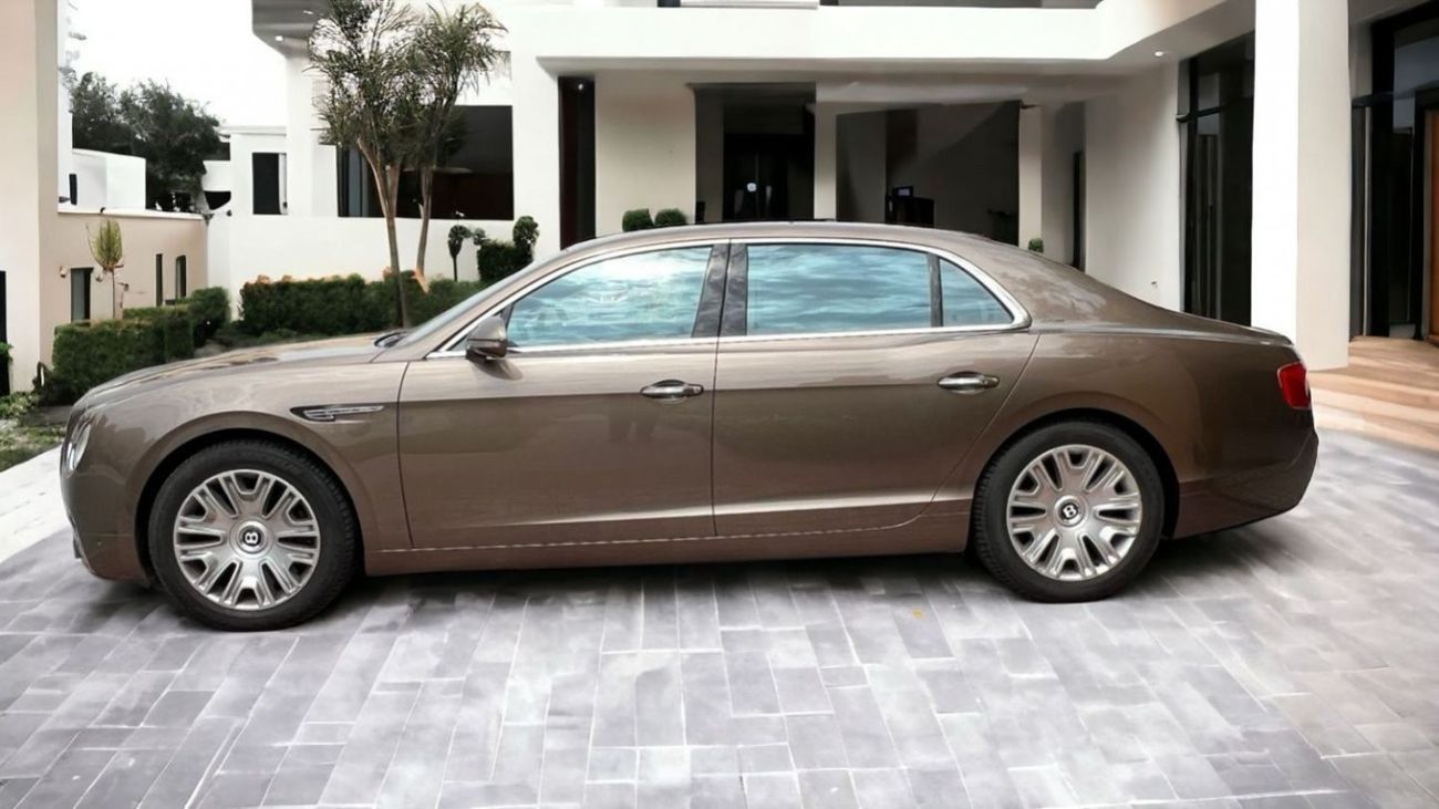 Bentley Flying Spur Bentley Flying Spur 2014 | GCC | W12 | Full Service History | Clean Car