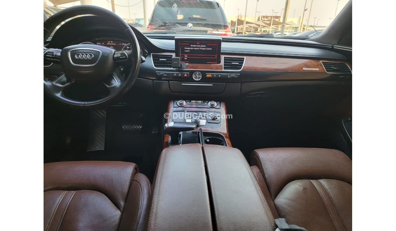 أودي A8 2011 audi A8  8 cylinder  197000 km gulf specs