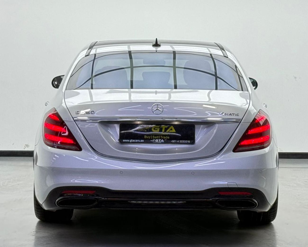 Mercedes Benz S560 Std 4.0L (469 HP)