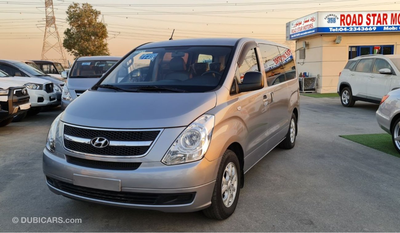 Hyundai H-1 Starex GRAND STAREX - 2011 M/T - DSL - SUPER CLEAN