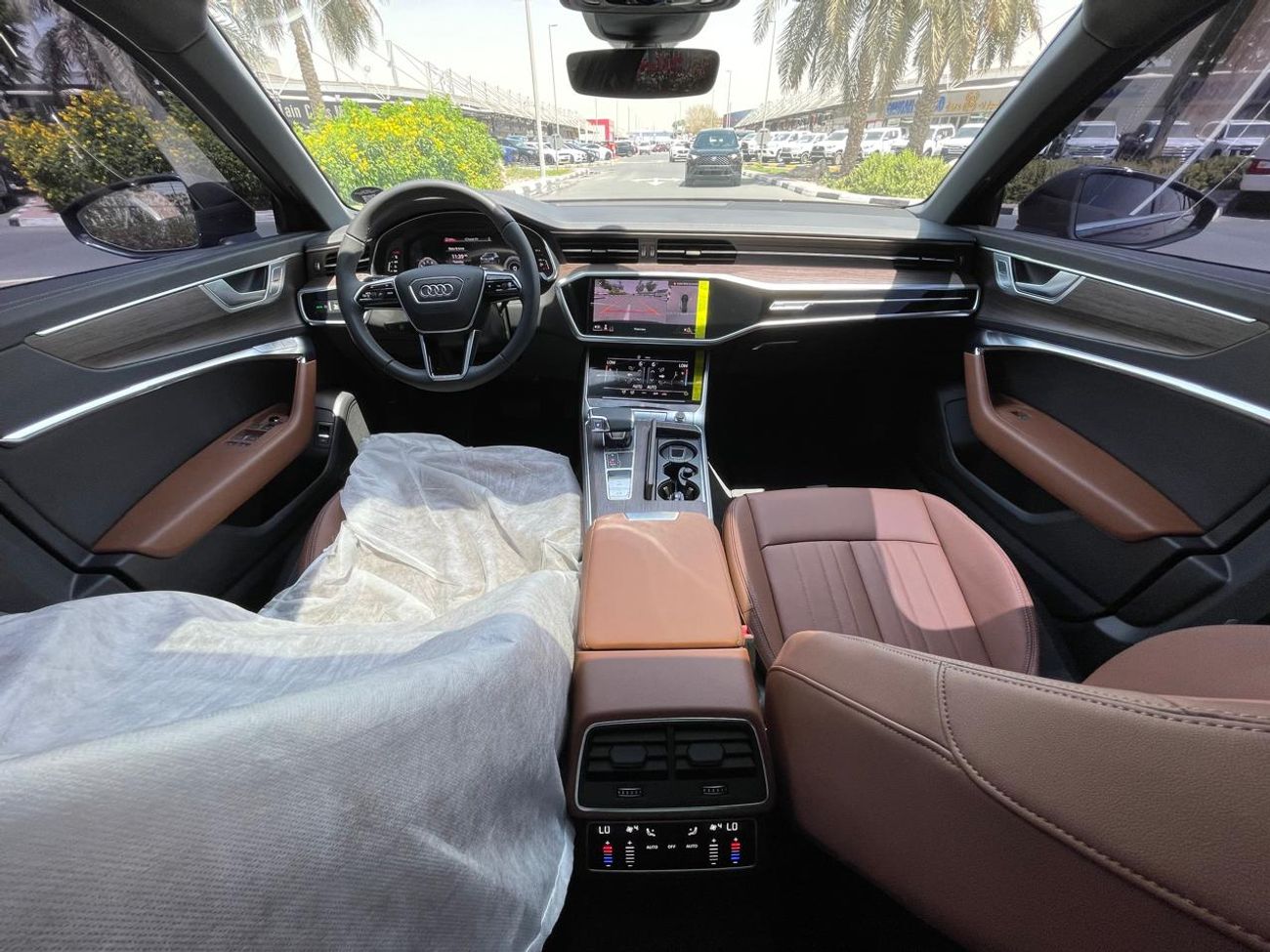 Audi A6 40 TFSI (190 HP) 40 TFSI Full Option Warranty & Service 2025 GCC