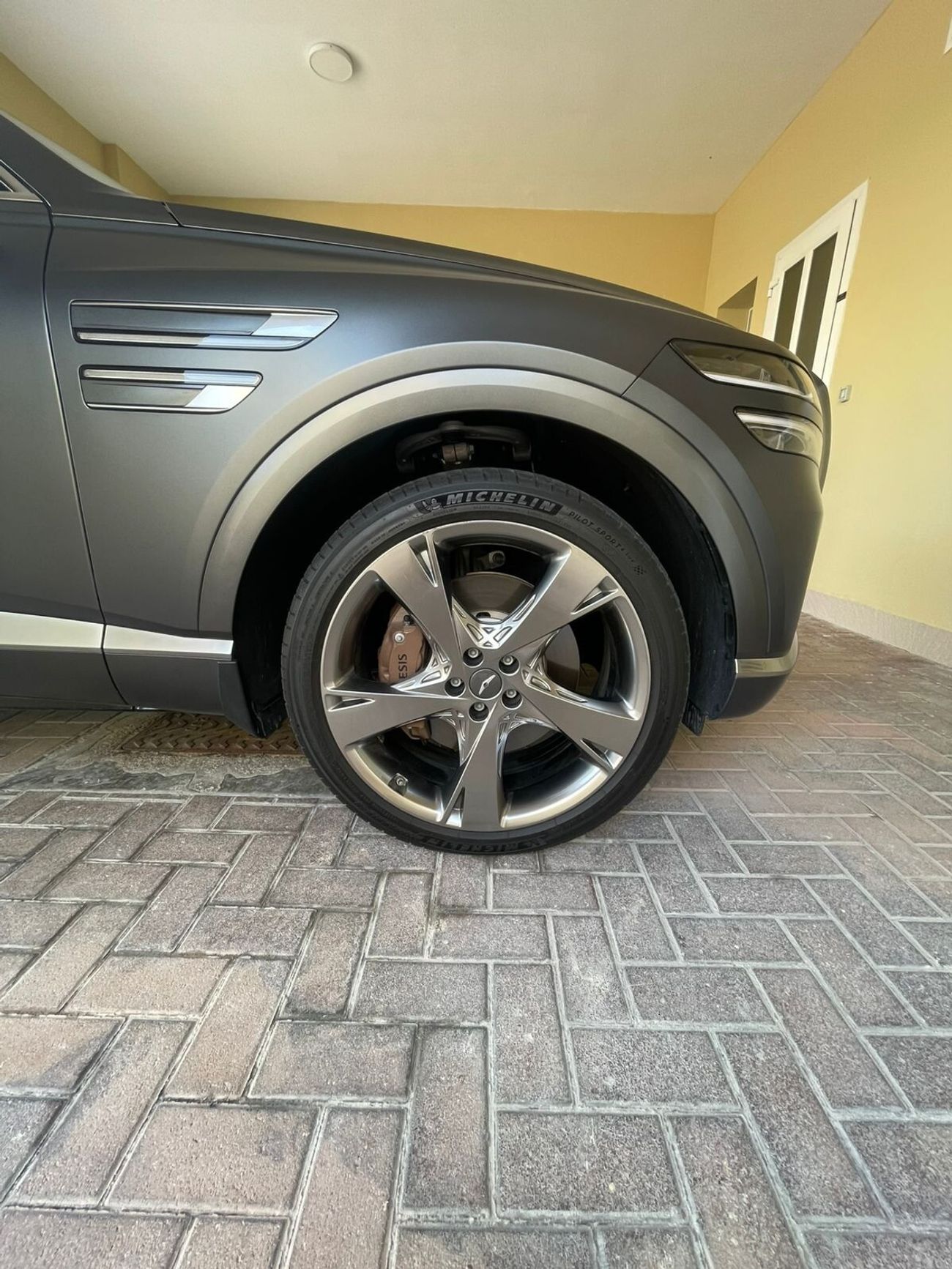 جينيسس GV80 Full option