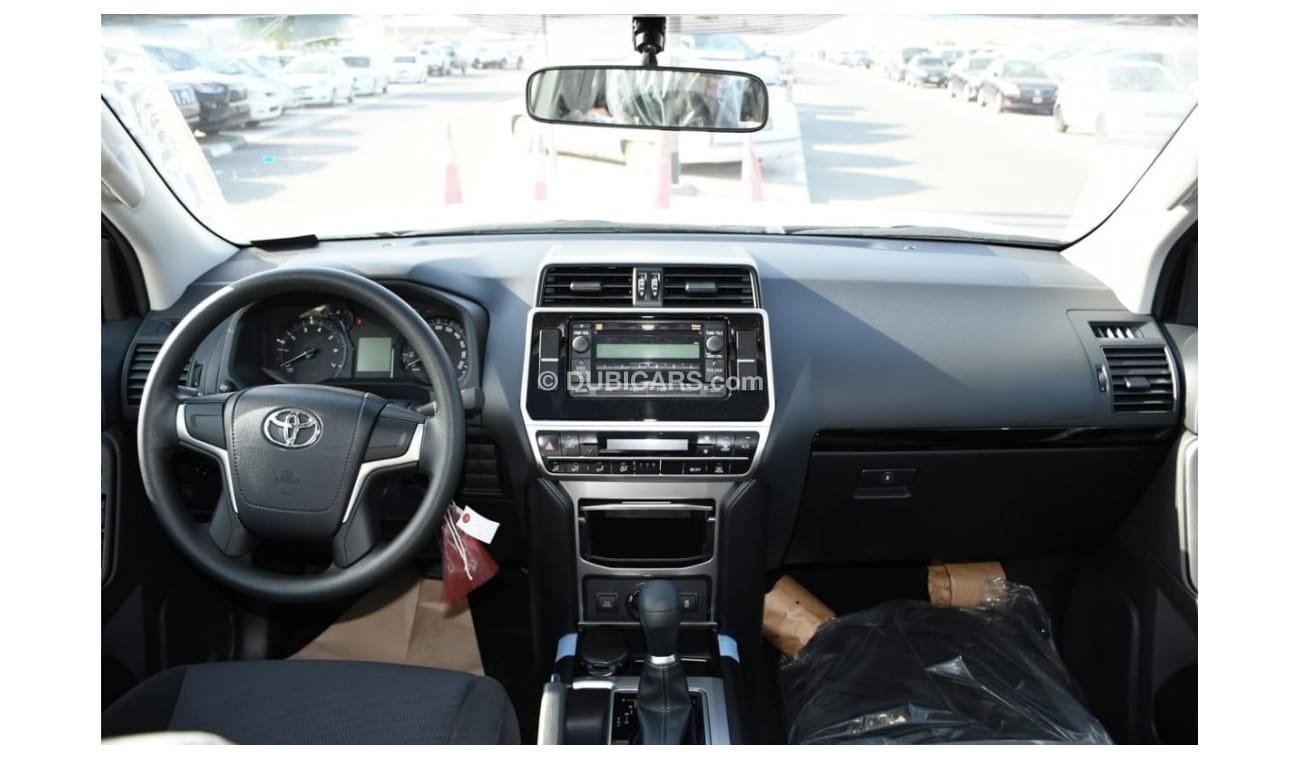 Toyota Prado Toyota Prado 2.7 V4 TX With Sunroof Spare down