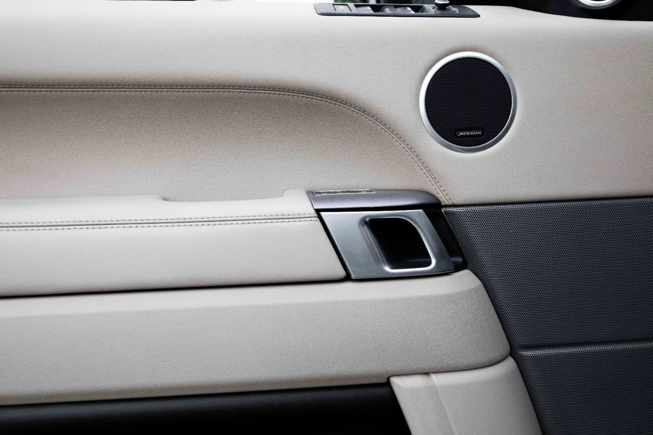 Land Rover Range Rover Sport HSE | 2,731 P.M (4 Years)⁣ | 0% Downpayment | Warranty & Service Contract Included