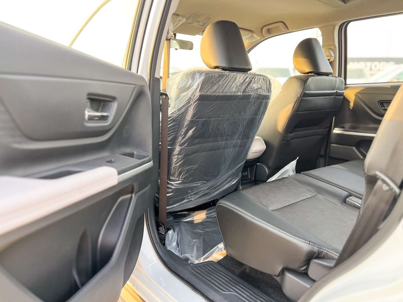 تويوتا فيلوز GX - EXPORT ONLY - Toyota Veloz G 1.5L