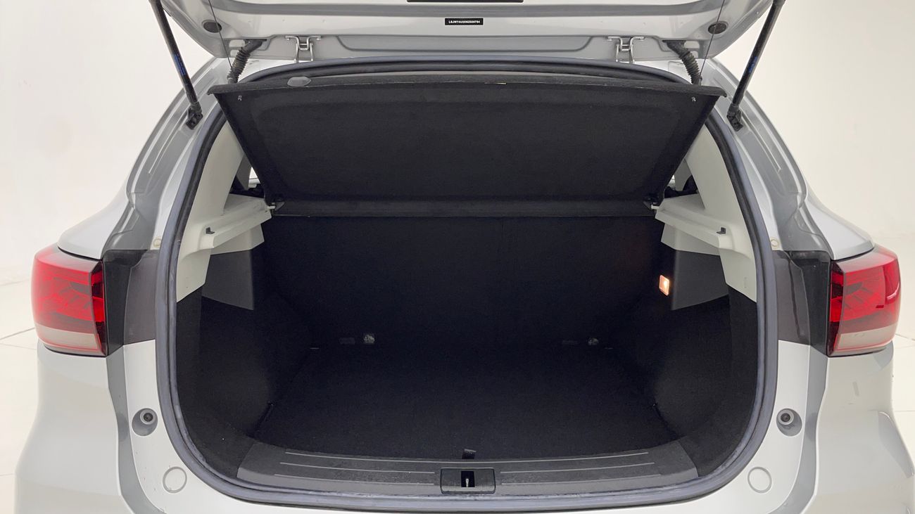 أم جي ZS STD 1.5 | بدون دفعة مقدمة | اختبار قيادة مجاني للمنزل