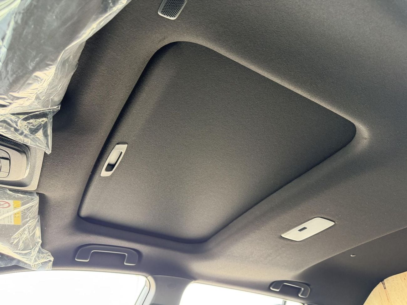 Toyota Frontlander 2.0L HYBRID FULL OPTION