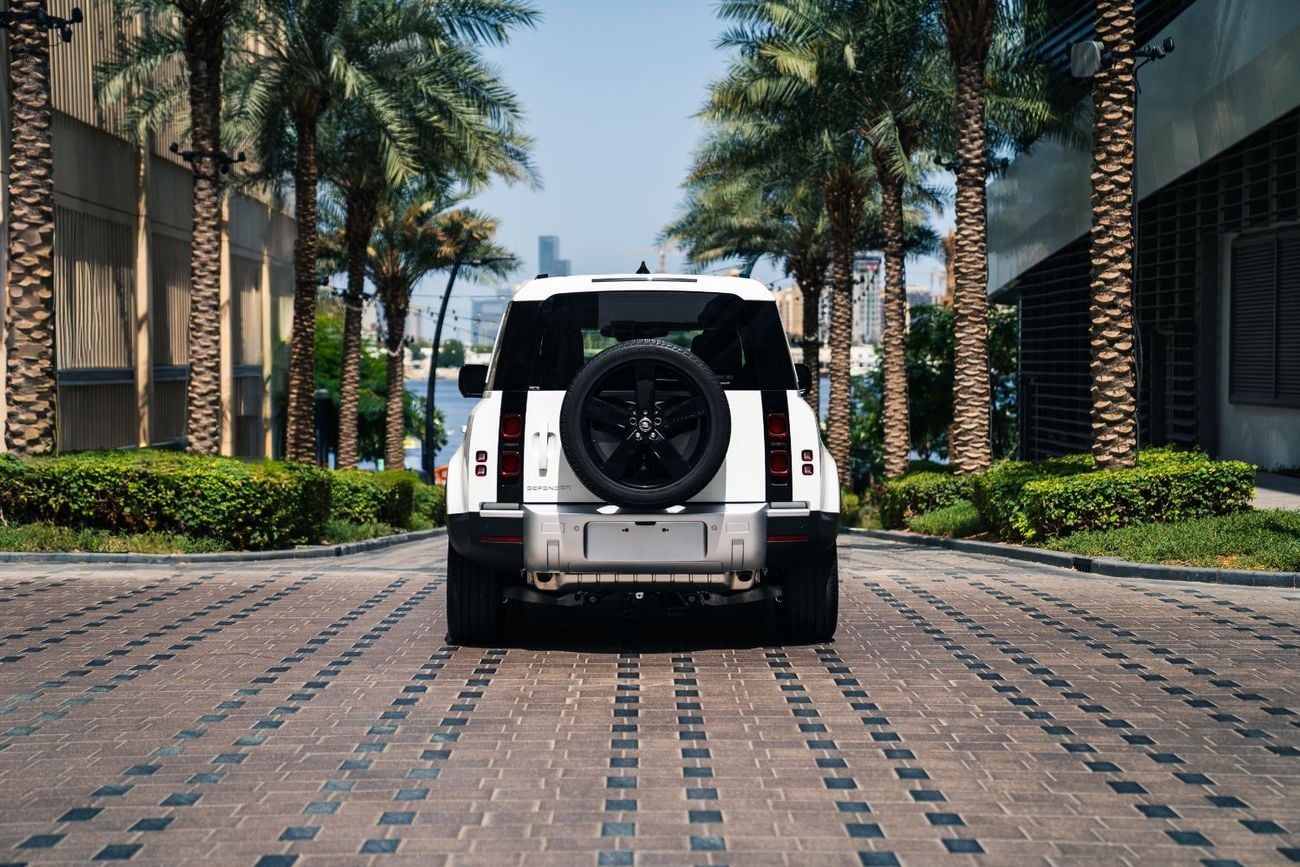 Land Rover Defender 110 S P400 Clean title 2 keys Zero KM Brand New