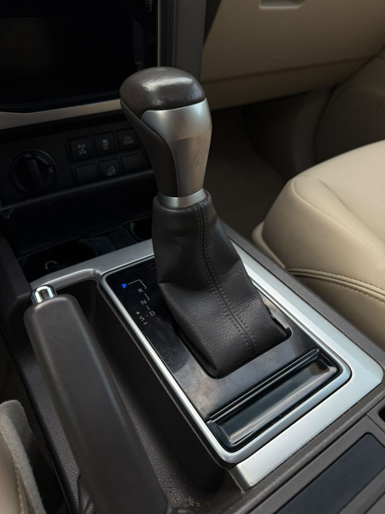 Toyota Prado TX-L