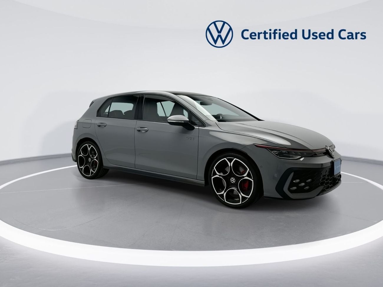 Volkswagen Golf SEL 2.0T GTI Leather Seats (Ref#35061) / 21,100 AED SAVINGS from New Car