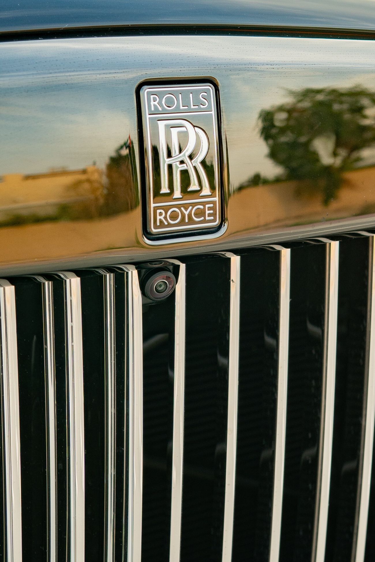 Rolls-Royce Cullinan 6.7L Twin-Turbo (563 HP)