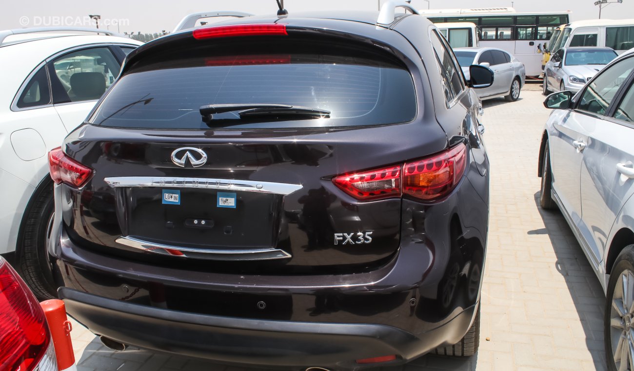 Infiniti EX35