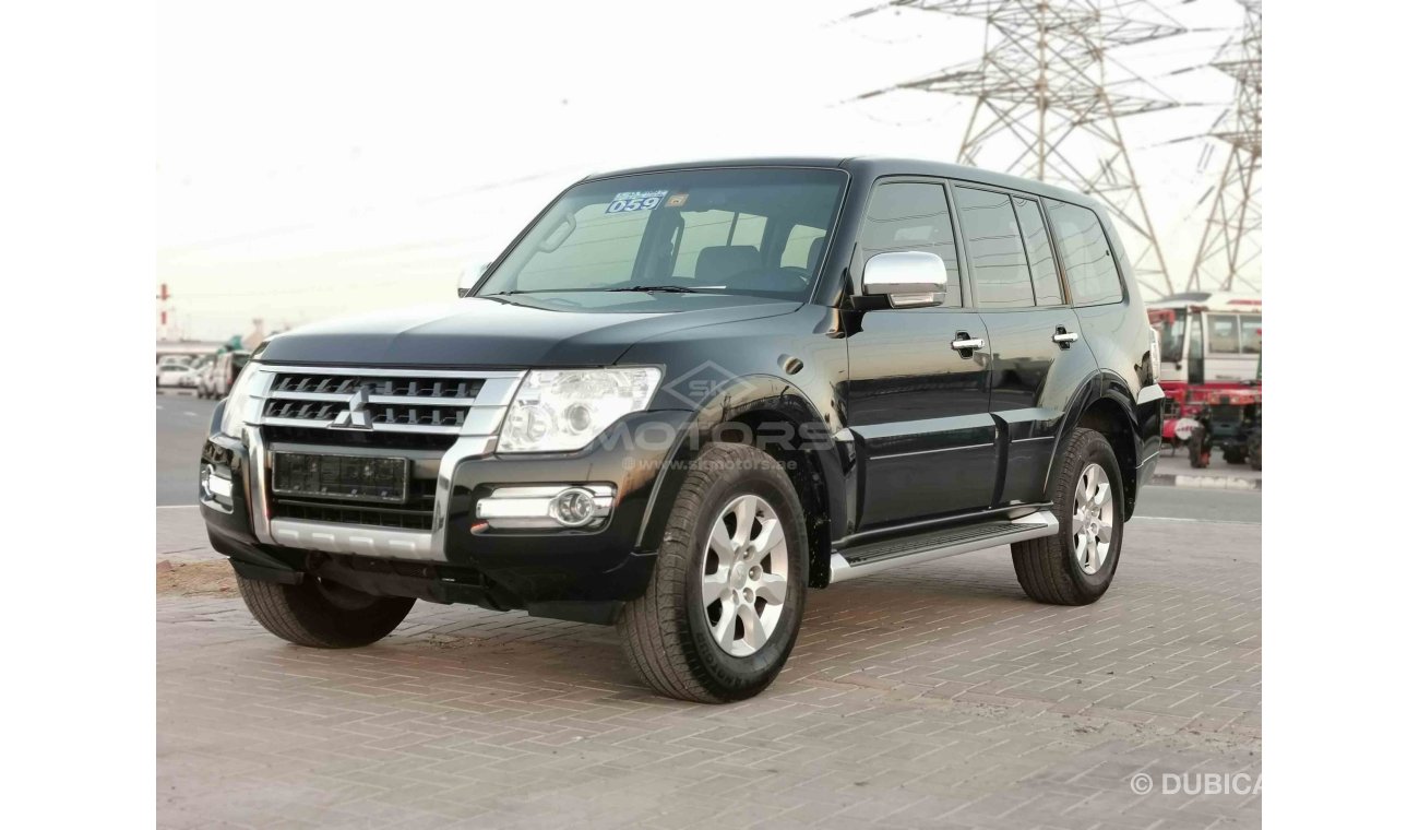 Mitsubishi Pajero 3.5L PETROL, 17" ALLOY RIMS, REAR TV SCREENS, XENON HEADLIGHTS (LOT # 788)