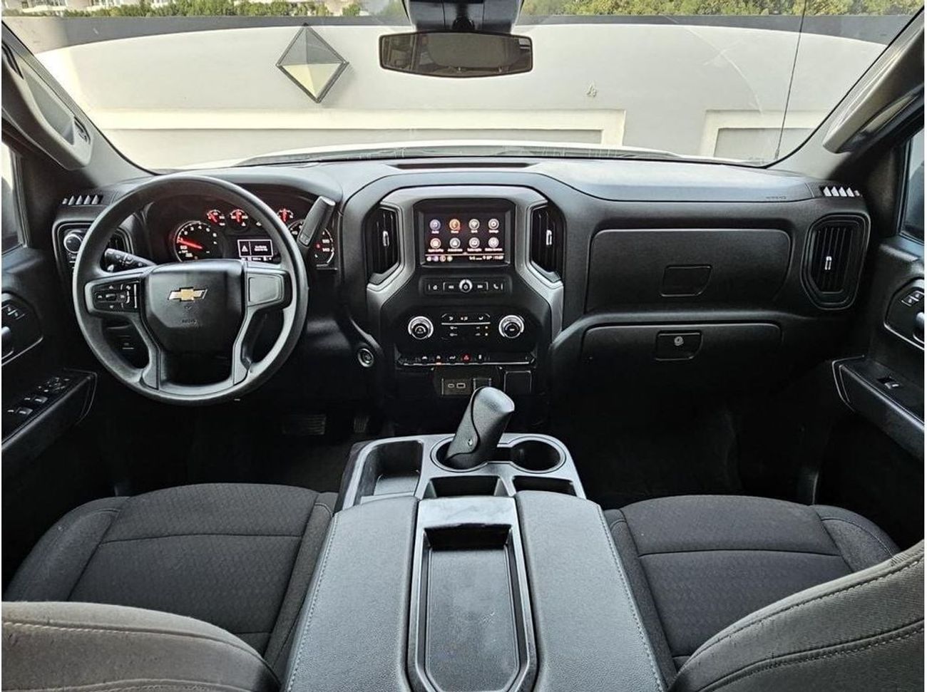 Chevrolet Silverado LEFT HAND