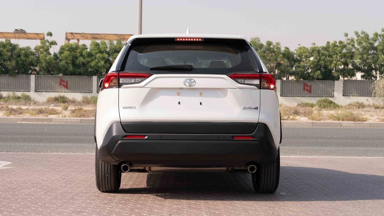 تويوتا راف ٤ 2025 Toyota RAV4 E 4X2 2.5 - Platinum White Pearl Inside Brown | Export Only