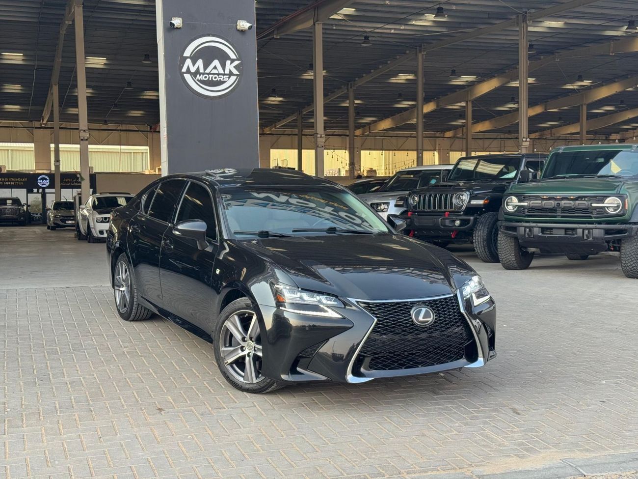 Lexus GS350 Platinum 3.5L V6 3.5L / TRIPLE XENON / RADAR / LANE KEEP ASSIST / COOLING AND HEATING SEATS / LOW MI