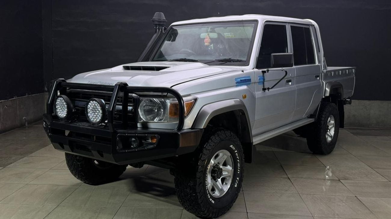 Toyota Land Cruiser Pick Up RIGHT HAND VEHICLE ONLY FOR EXPORT 4.5L