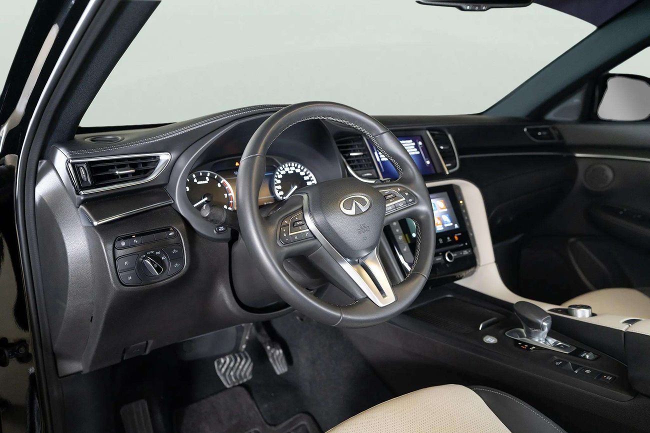 إنفينيتي QX55 LUXE 2.0