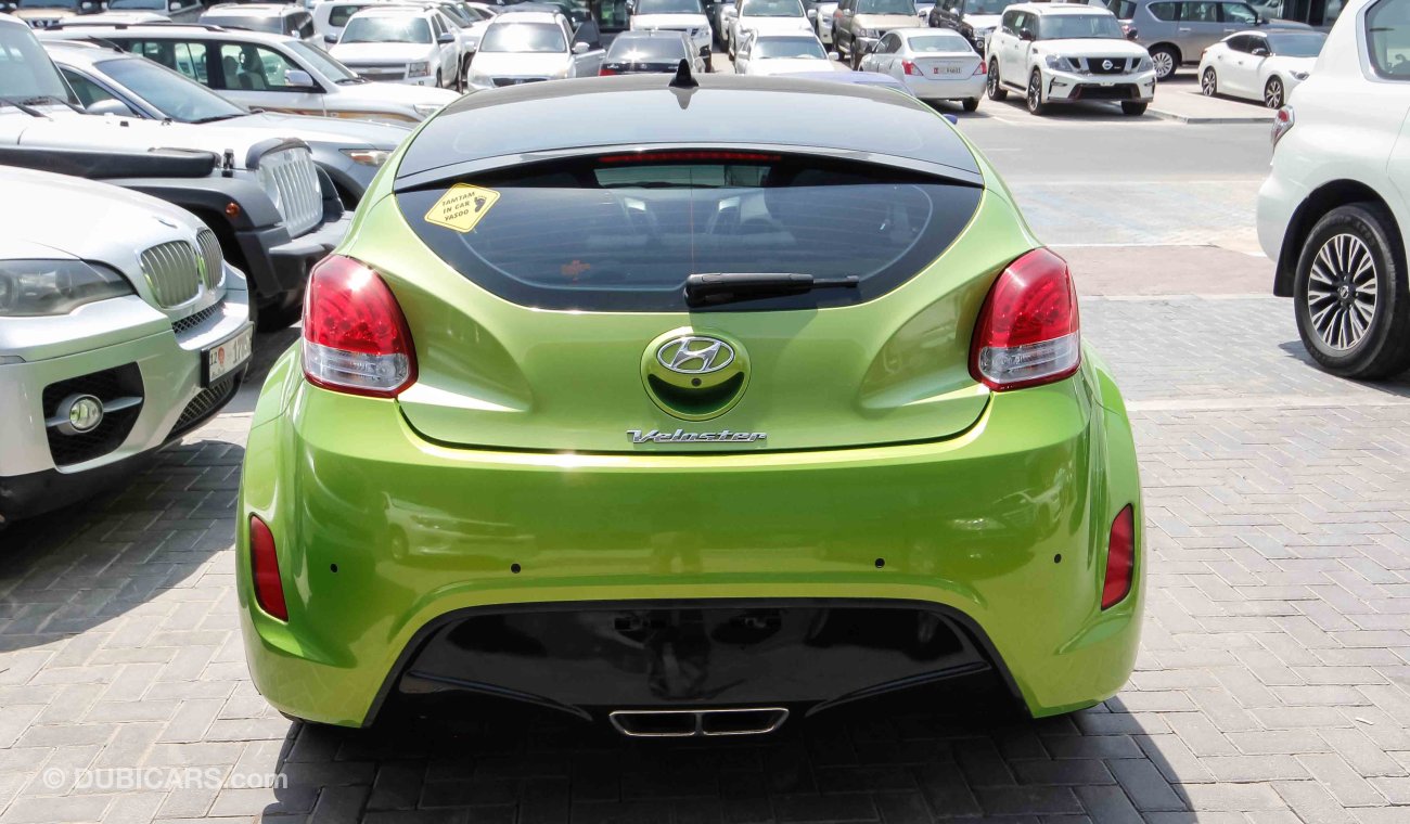 Hyundai Veloster