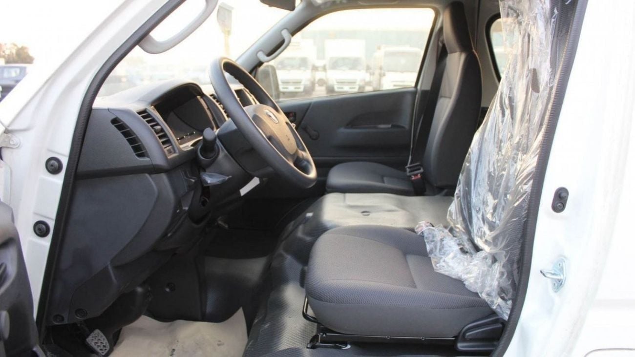 Toyota Hiace DLS - STD ROOF Toyota HIACE 2.5L DIESEL  HIGH ROOF-15 SETER  MT (Export Only)