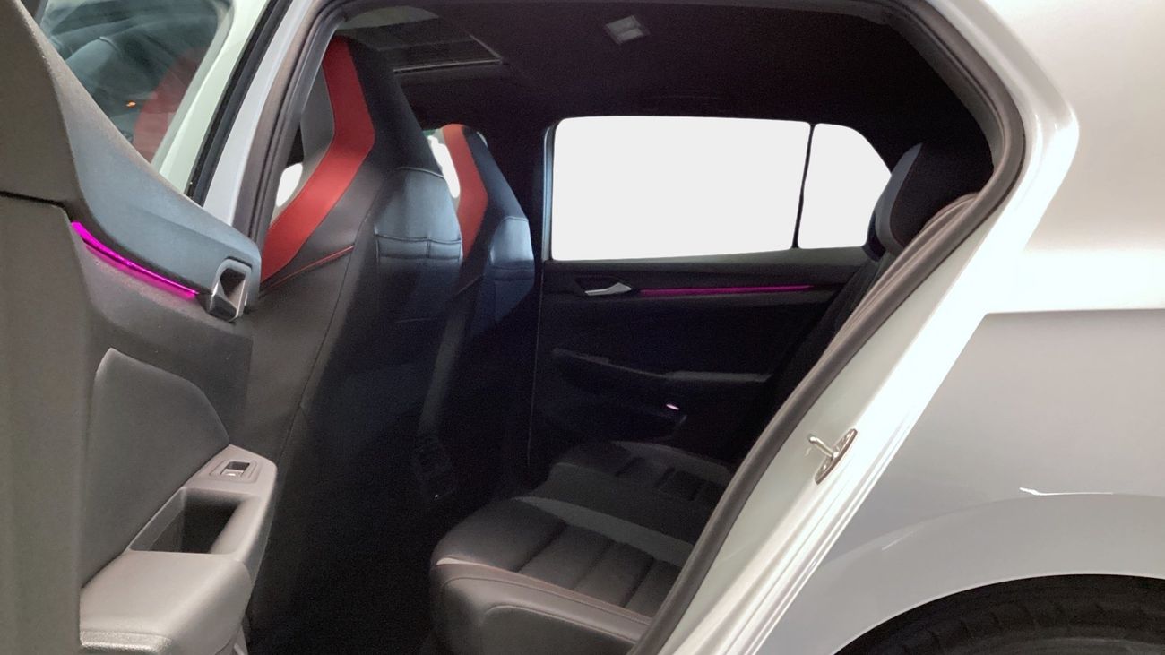 فولكس واجن جولف 2.0 TSI P2 GTI | شامل الضمان | 0 ﺪﻔﻋﺓ ﺃﻮﻟﻯ