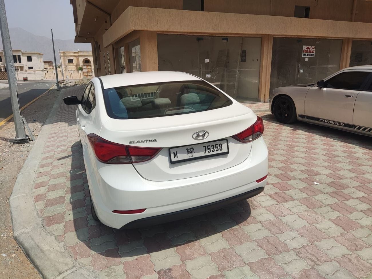 هيونداي إلانترا GL
