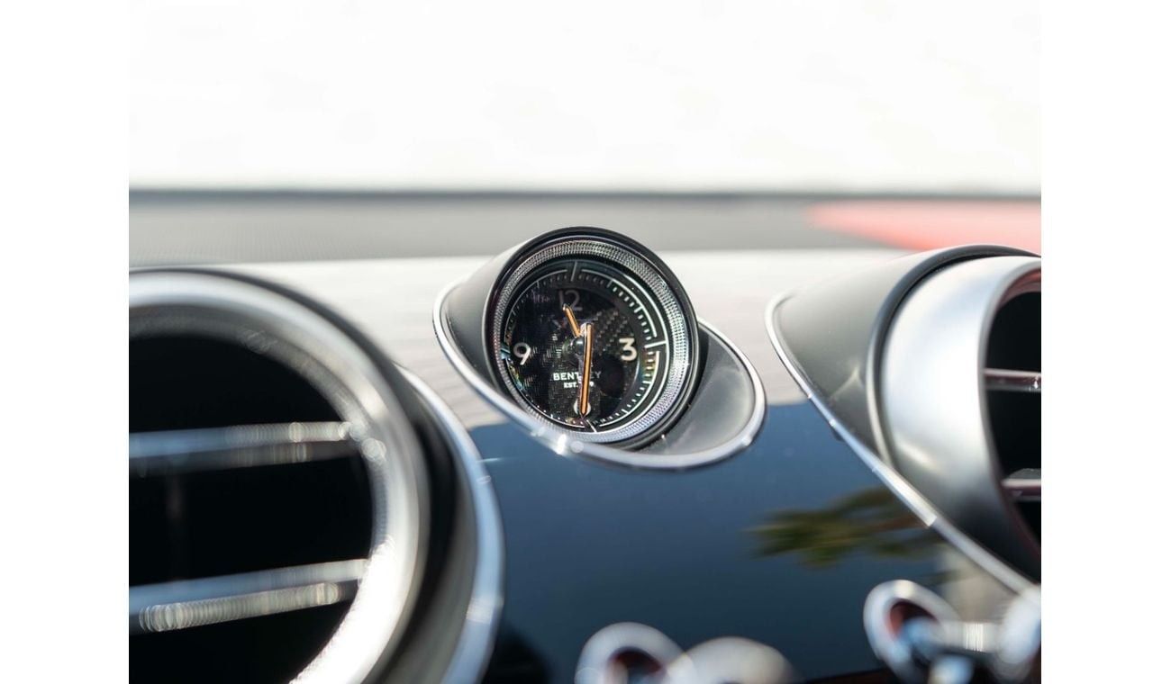 بنتلي بينتايجا W12 Mulliner