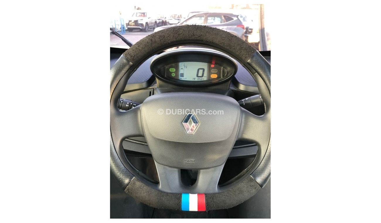 Renault Twizy Std Renault_TWIZY_2018_2017_FULL_ELECTRIC_2SEATS_ELECTRIC
