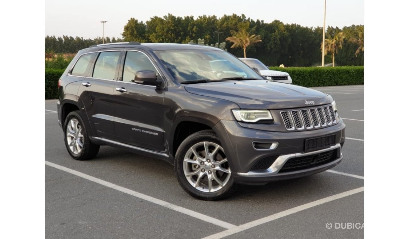 Jeep Grand Cherokee Jeep Grand Cherokee Summit 2015 GCC Perfect Condition - Accident Free