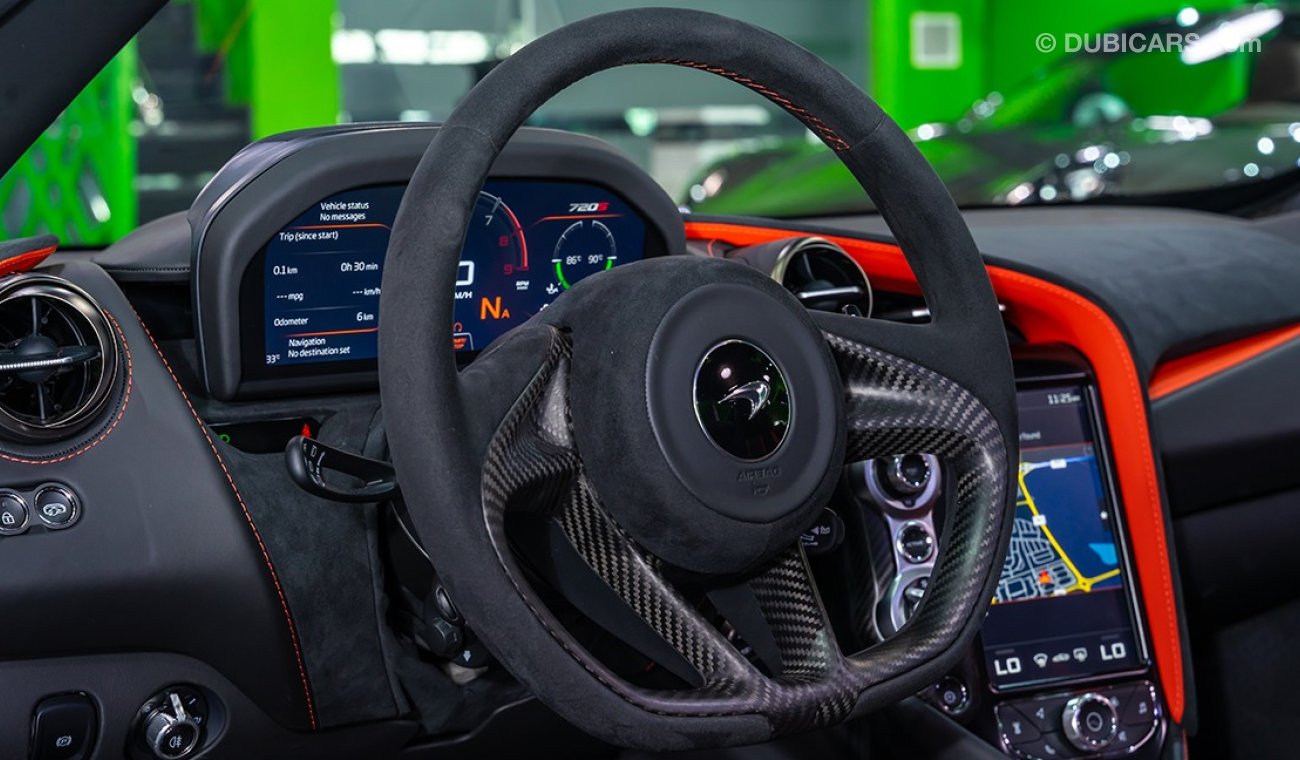 McLaren 720S SPIDER PERFORMANCE | BRAND NEW | GCC SPEC WITH 3 YEARS WARRANTY