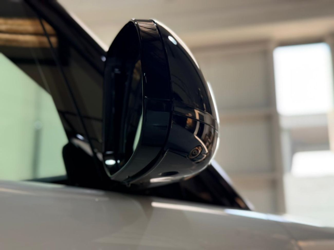 لاند روفر رينج روفر P530  SE