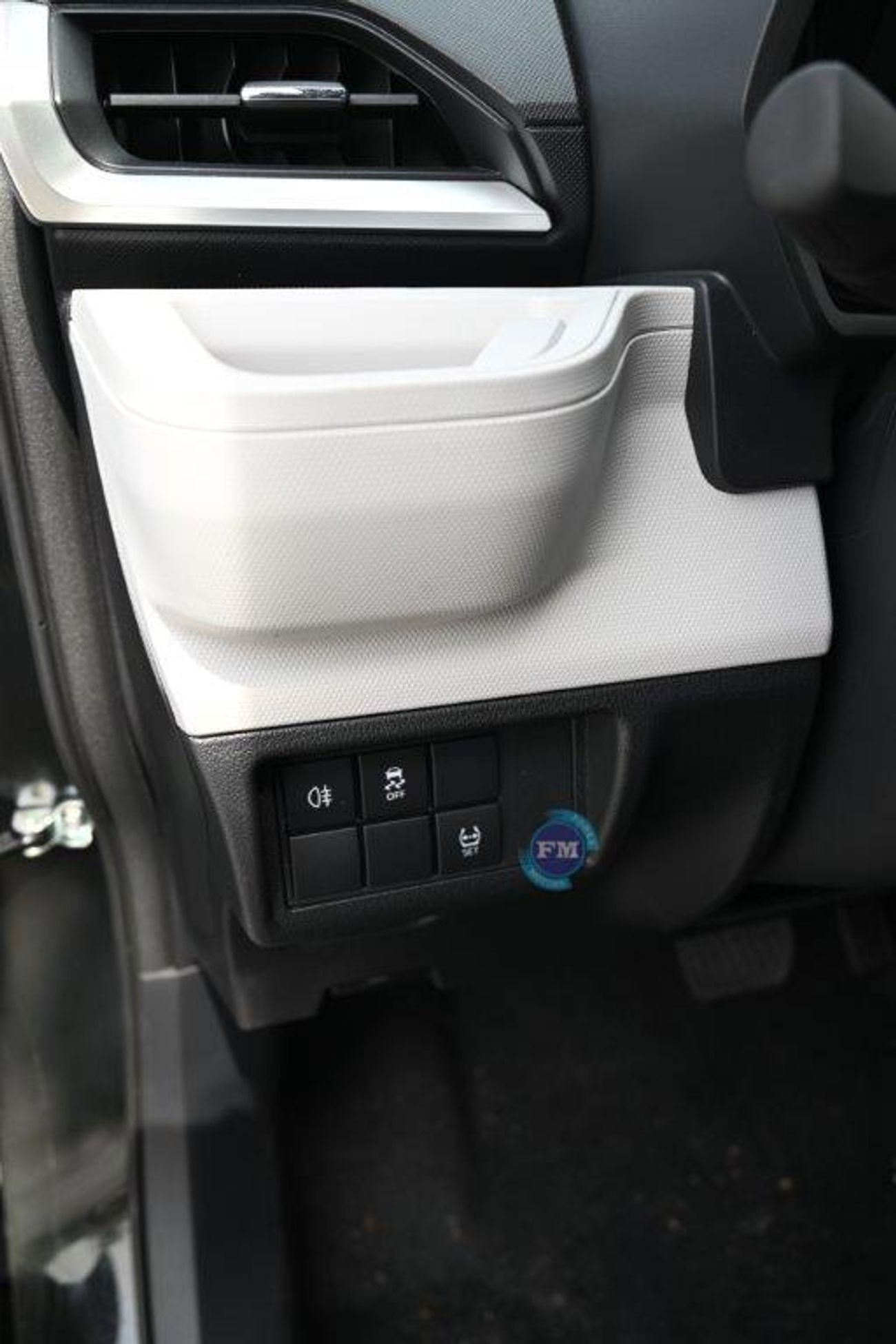 Toyota Veloz 1.5L Petrol 7 Seater Automatic