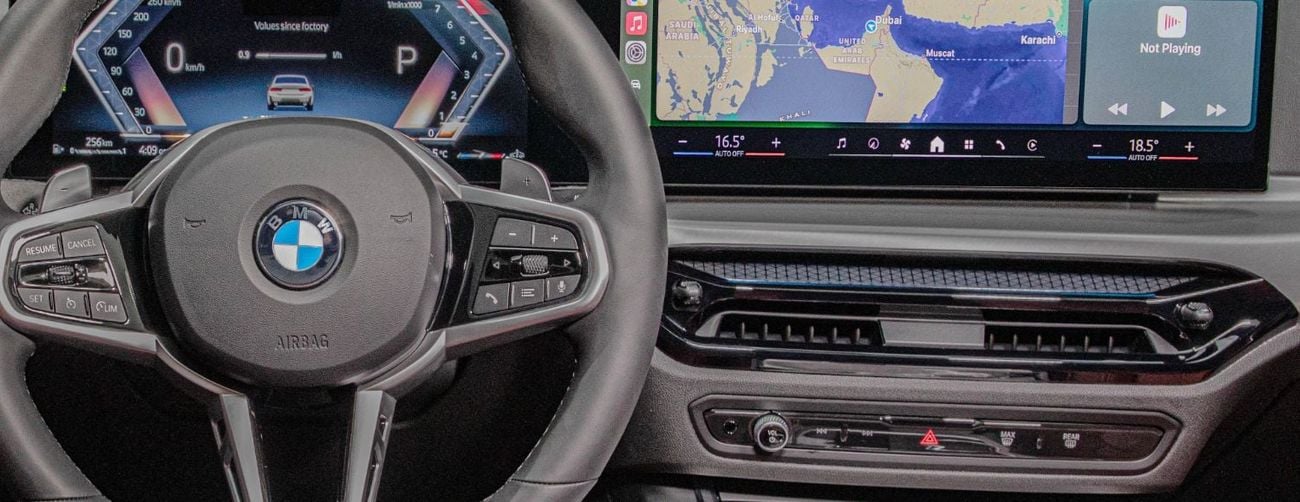 BMW 318i M-Sport • Agency Warranty + Service Contract 2030 • GCC