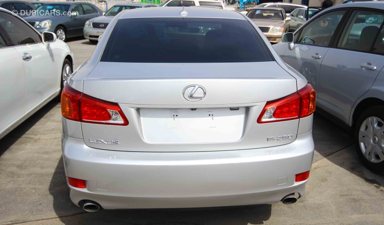 Lexus IS250