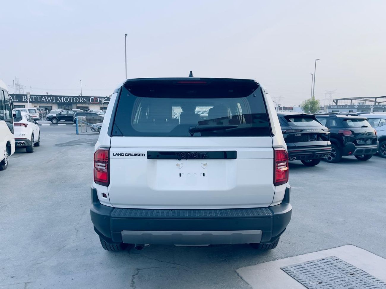 تويوتا برادو adventure 2.8l