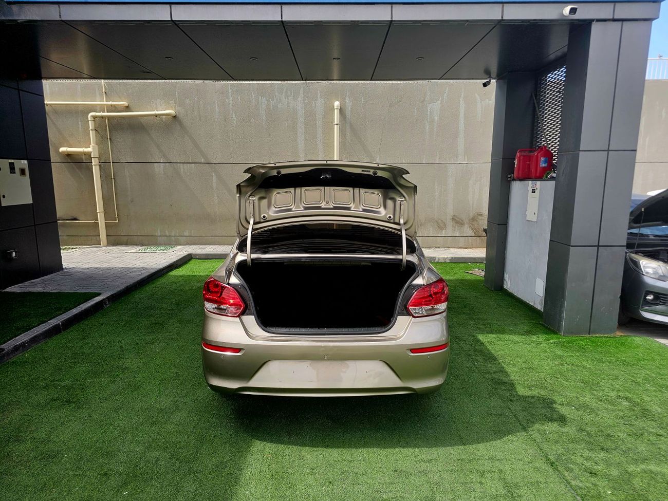 Kia Pegas EX GCC/ 1.4 V4/ NON ACCIDENT/ LOW MILEAGE/SINGLE OWNER