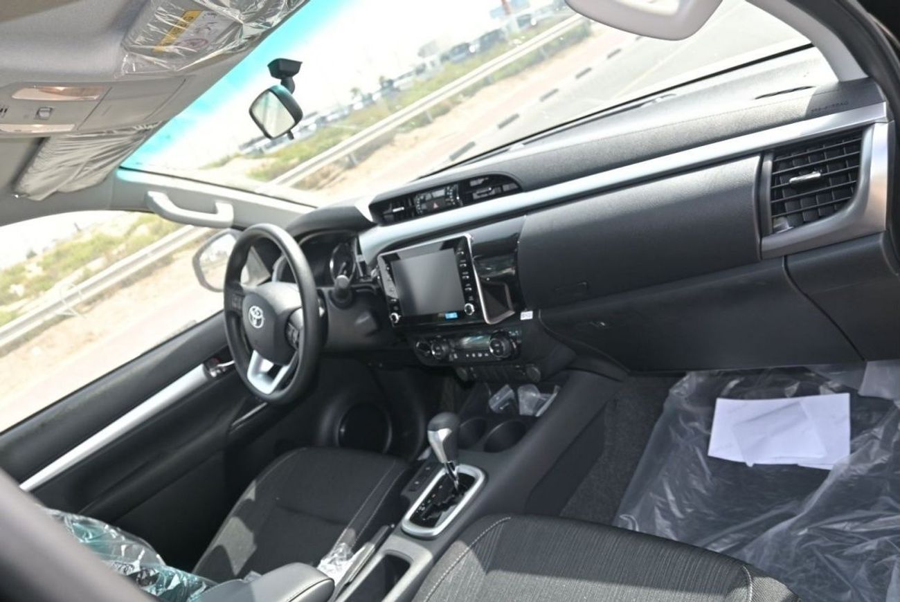 تويوتا هيلوكس TOYOTA HILUX SRS 2.4L AUTOMATIC TRANSMISSION 4X4 DIESEL DOUBLE CABIN 2024 MODEL