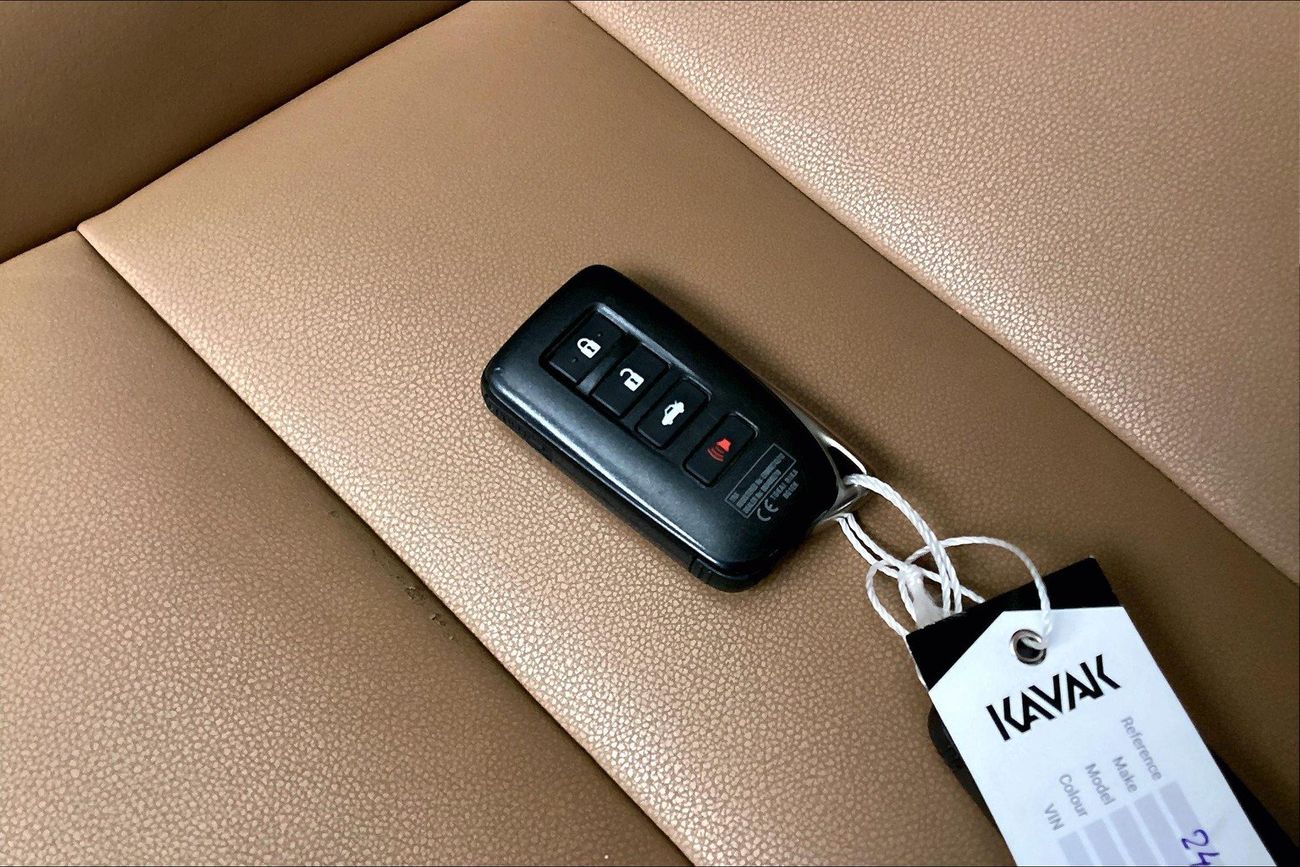 Lexus IS300 Premier | Guaranteed Warranty | 0 Down Payment