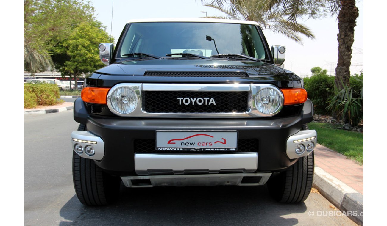 Toyota FJ Cruiser Toyota FJ Cruiser 4.0 -2012 - Black - ZERO DOWN PAYMENT - 1245 AED/MONTHLY - 1 YEAR WARRANTY