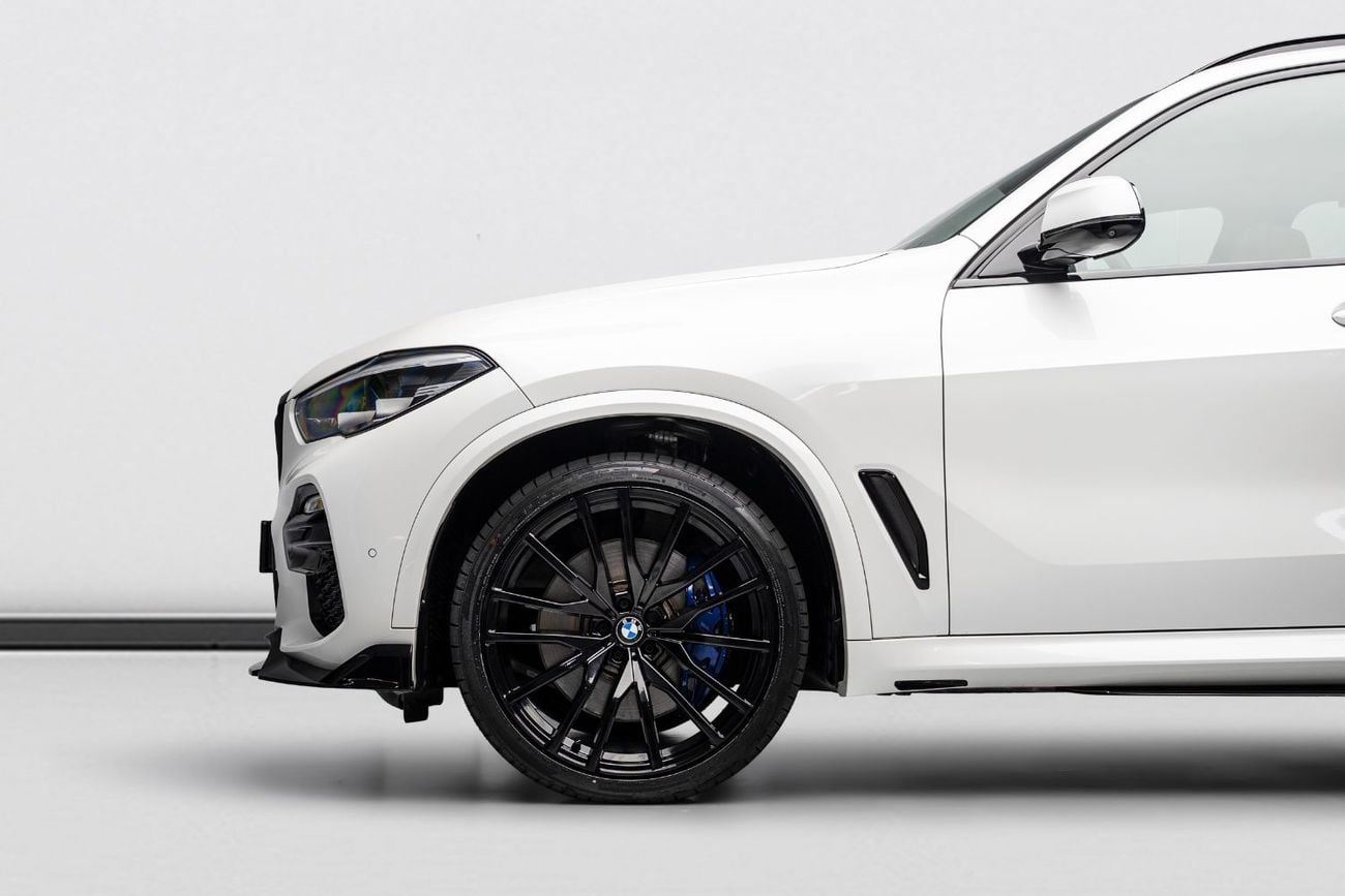بي أم دبليو X5 40i M SPORT BUY NOW, PAY 2027 | THE BLACKLINE STANDARD | 12 Month Blackline Warranty, GCC
