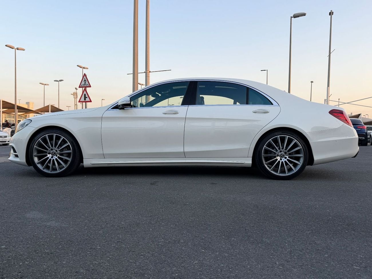 مرسيدس بنز S 500 AMG PREMIUM