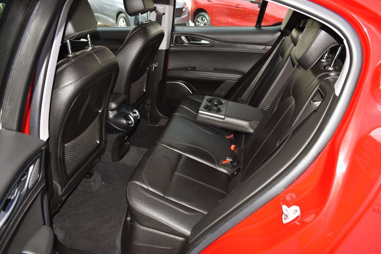 Alfa Romeo Stelvio Super 2.0L