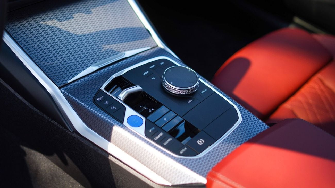 BMW i3 2025 BMW i3 eDrive40L Night Sport | 84 kWh | 335 Hp | Range (592 Km) | Warranty & Service