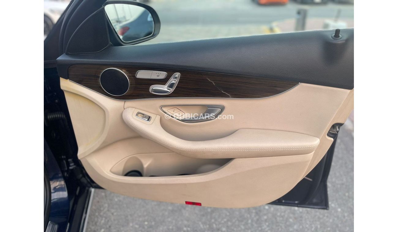 Mercedes-Benz C 300 Luxury