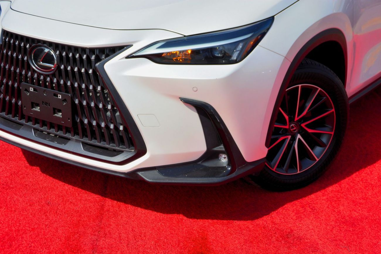 Lexus NX 350h Hybrid 2.5L