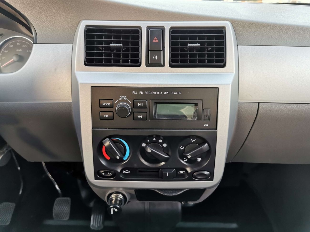 فيكتوري V2 MINI BUS/ 07 SEATER, M/T/